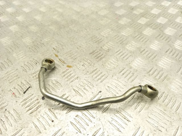Мастилопроводи 1577131010 TOYOTA