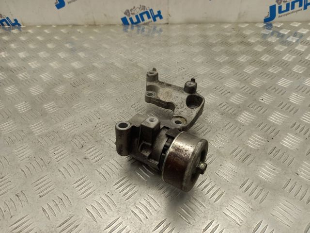 Натягувач приводного ременя 1662031021 TOYOTA