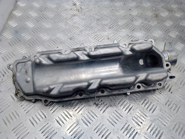 Кришка теплообмінника 1687738030 TOYOTA