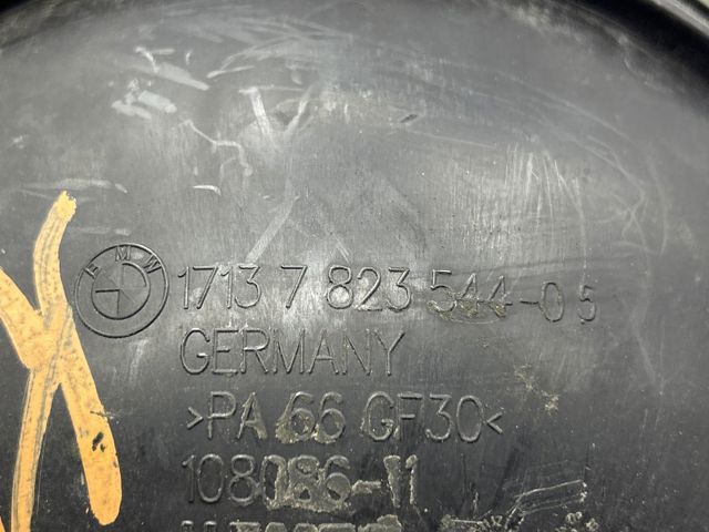 Водяний бачок системи охолодження 17137823544 BMW