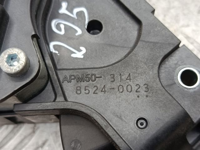 Педаль акселератора 180025NA4A NISSAN