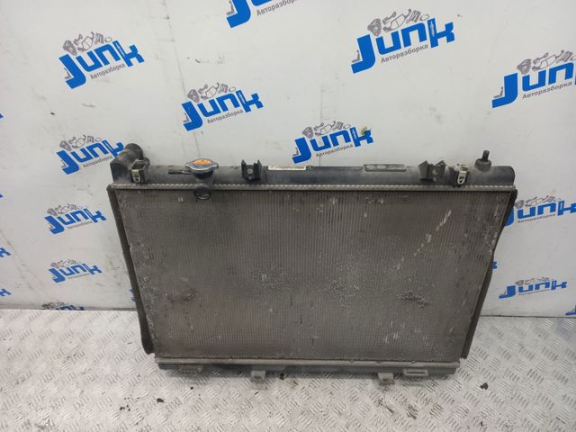 Радіатор двигуна 214603JA0A NISSAN