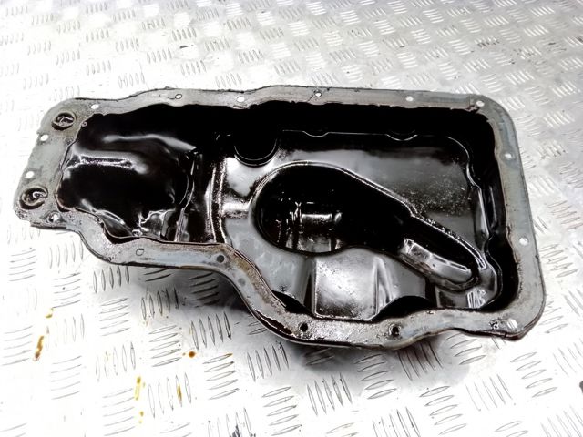 Піддон двигуна 215102E022 HYUNDAI