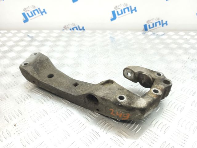 Кріплення коробки передач 22326777615 BMW