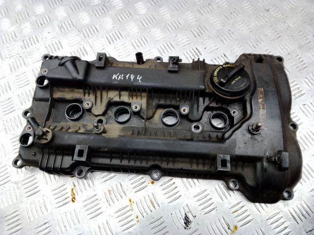 Кришка клапанна 224102E000 HYUNDAI
