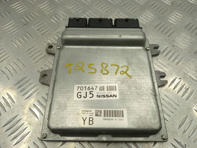Блок двигуна 237031UX0A NISSAN