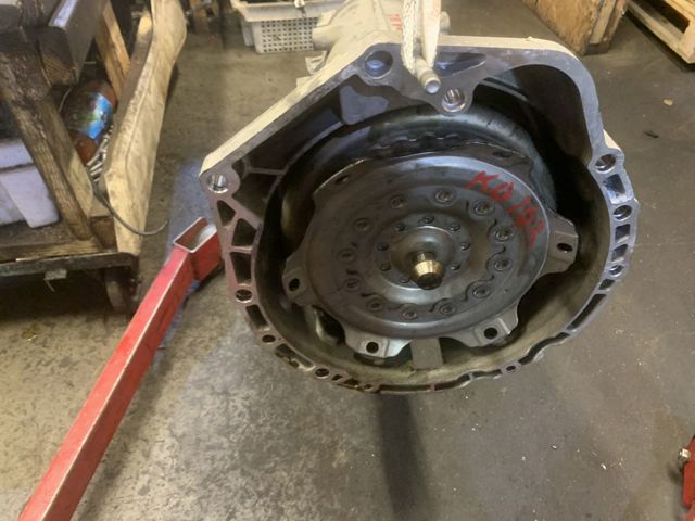 Коробка передач 24008601690 BMW