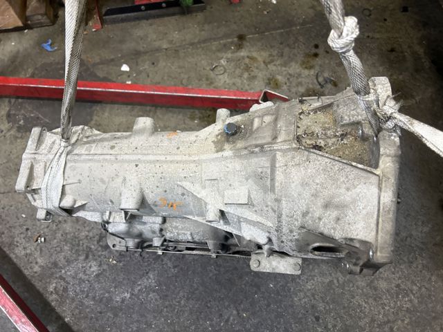 Автоматична коробка перемикання передач 24008609949 BMW