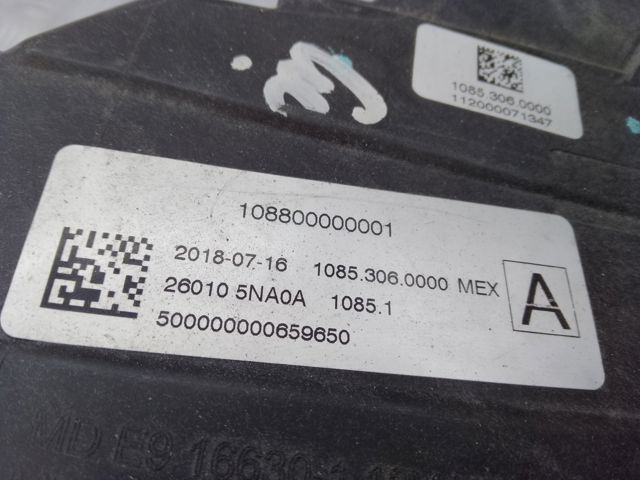 Фара комбінована, передня 260105NA0A NISSAN