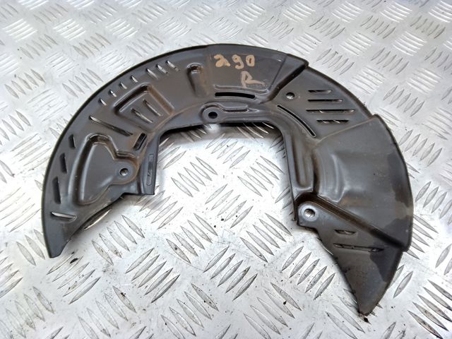 Захист гальмівного диска, переднього, правого 26290XC00A SUBARU