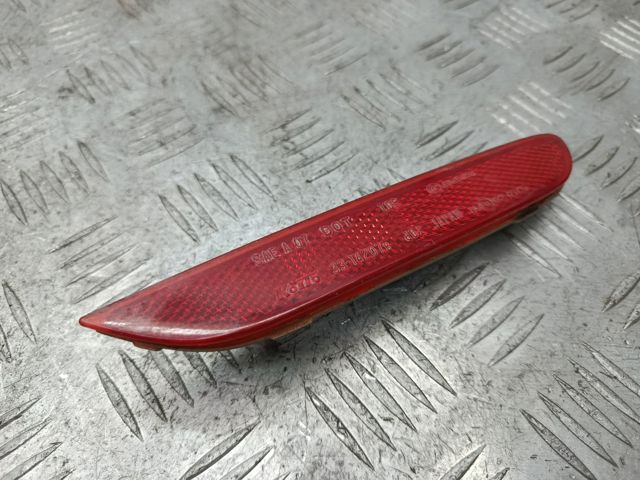 Правий катафот заднього бампера 26560JJ90A NISSAN