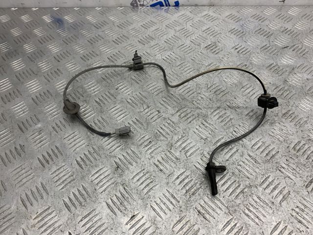 Датчик ABS передній 27540AL00A SUBARU