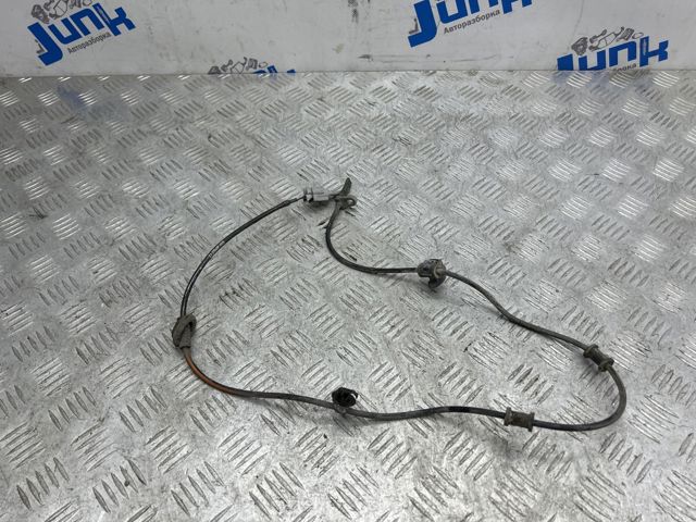 Датчик АБС задній правий 27540FJ020 SUBARU