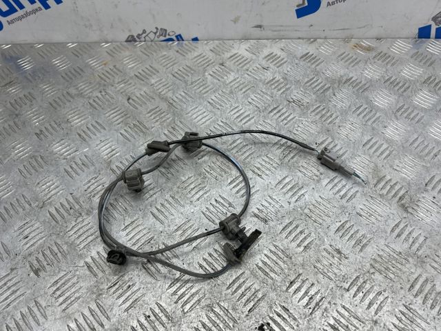Датчик ABS задній правий 27540SG020 SUBARU