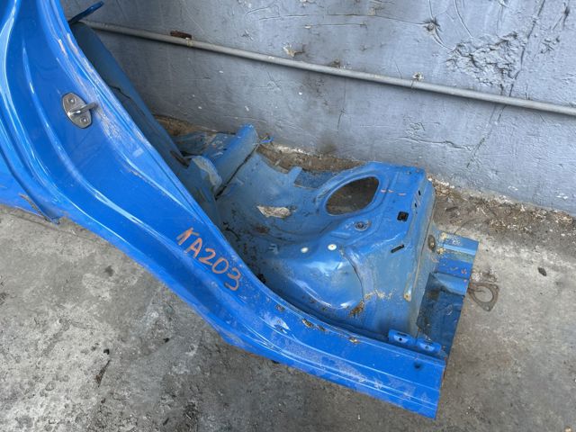 Боковина кузова права 2GJ809606 VAG
