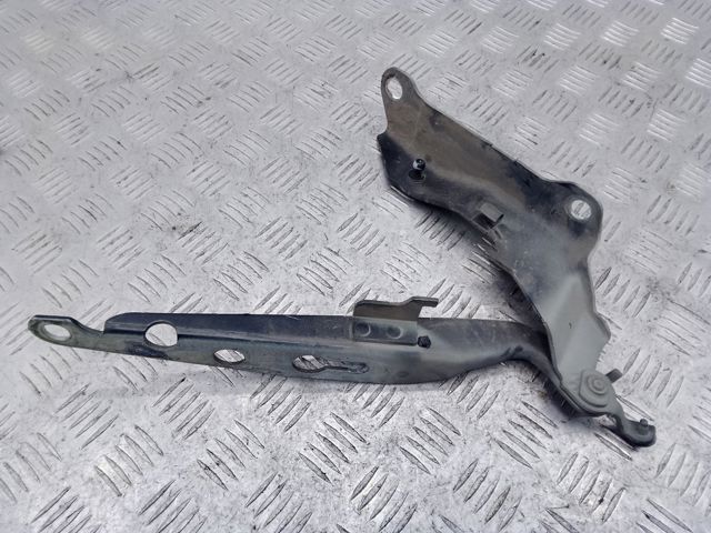 Завіса капота права 30716883 VOLVO