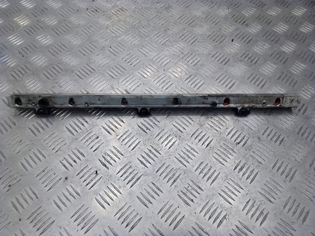 Розподільник палива 30757619 VOLVO