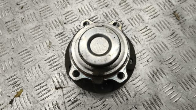 Маточина переднього колеса 31206872888 BMW