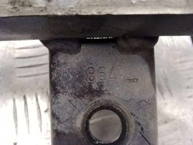 Амортизатор передньої підвіски, лівий 31316789363 BMW