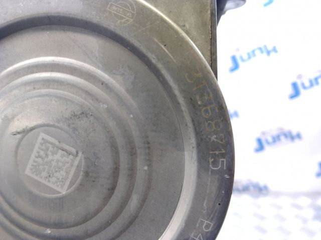 Насос системи охолодження 31368715 VOLVO