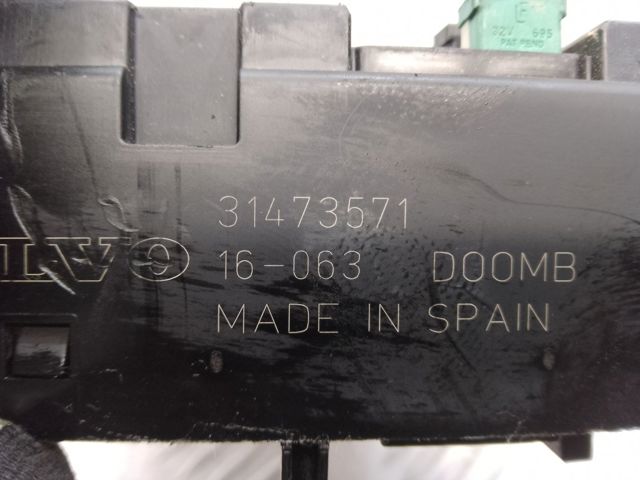 Коробка запобіжників 31398002 VOLVO