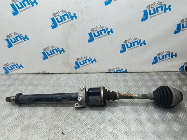 Привід передній правий 31605A2E056 BMW