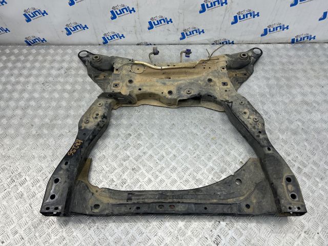 Балка передньої підвіски, підрамник 32268633 VOLVO