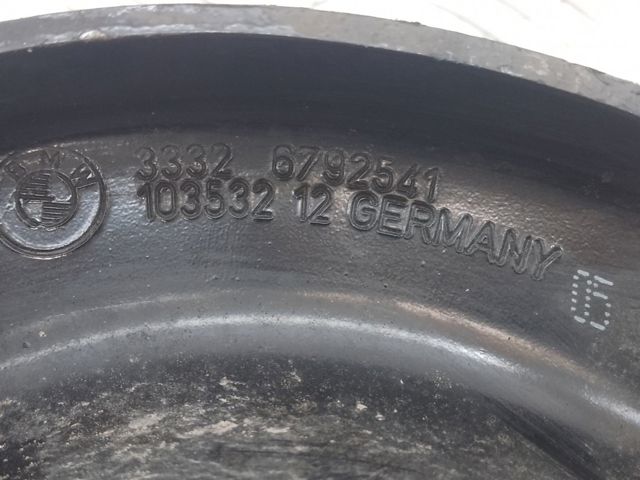 Важелі задньої підвіски 33326792541 BMW