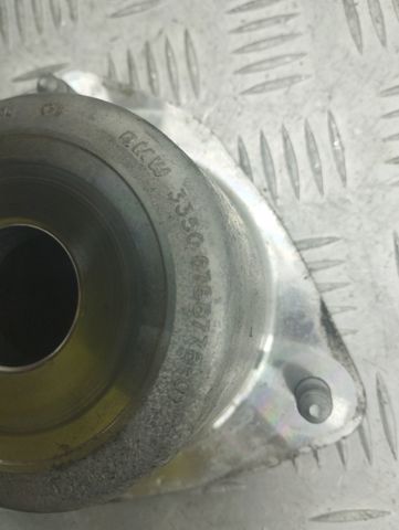 Опора стійки амортизатора заднього 33526788778 BMW