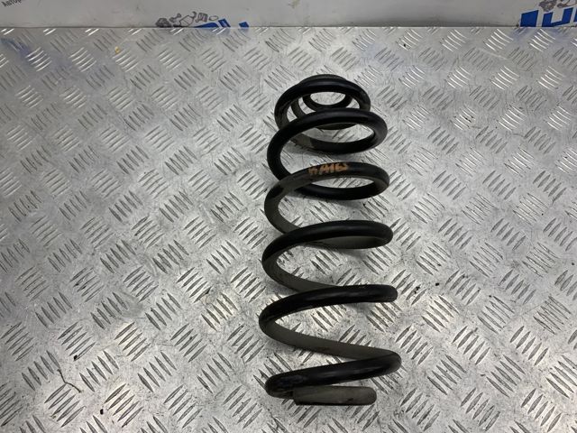 Пружина задня 33536779860 BMW