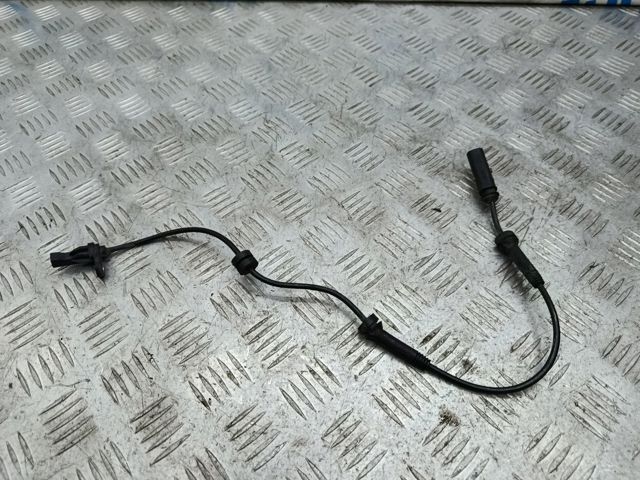 Датчик ABS передній 34526869320 BMW