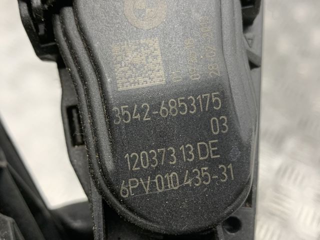 Підаль газу 35426853175 BMW