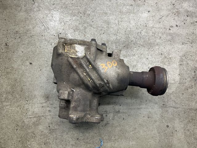 Коробка роздавальна 36000800 VOLVO