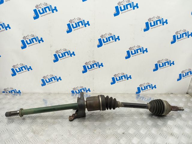 Привід передній правий 391003JA1A NISSAN
