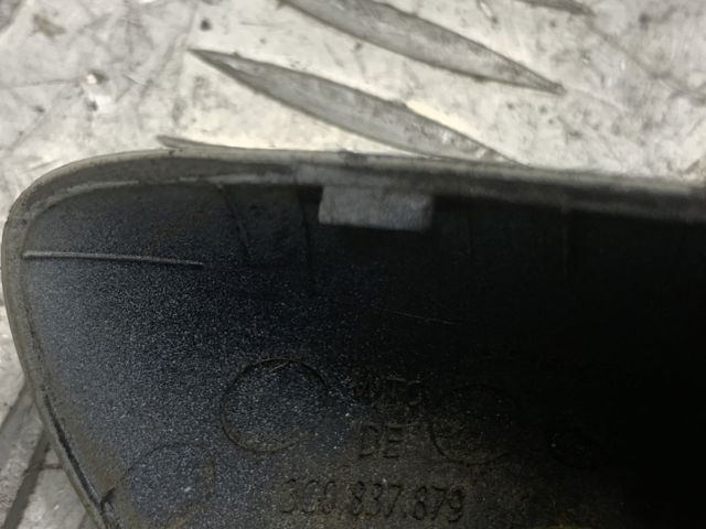 Кришка ручки зовнішніх дверей задніх лівих 3C0837879GRU VAG