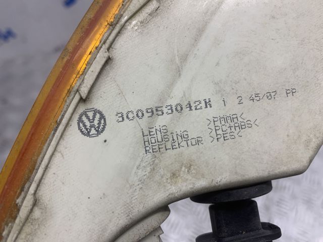 Покажчики повороту (передні) 3C0953042K VAG