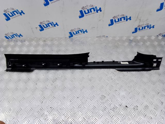Облицювання порогу внутрішня, передня ліва 3CN853371D82V VAG
