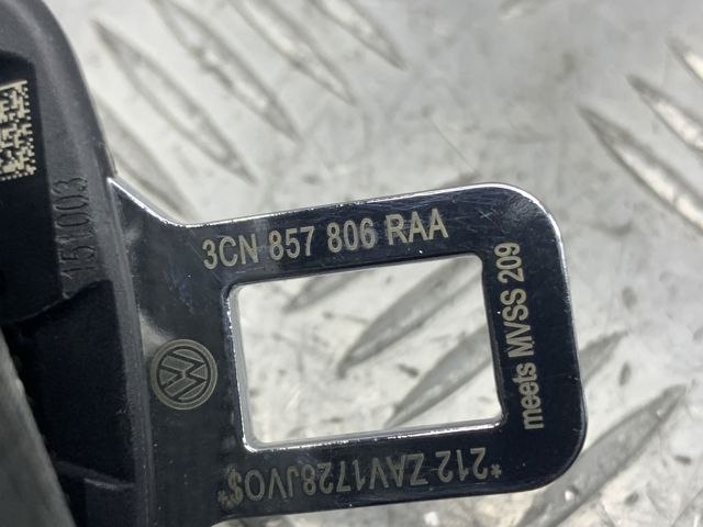 Пасок безпеки задній правий 3CN857806RAA VAG
