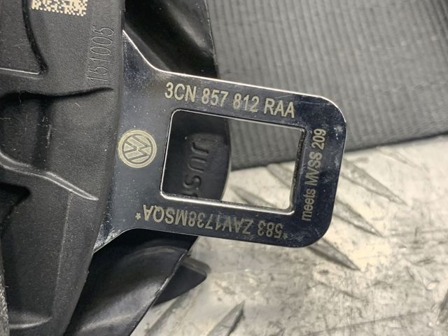 Пасок безпеки задній правий 3CN857812RAA VAG
