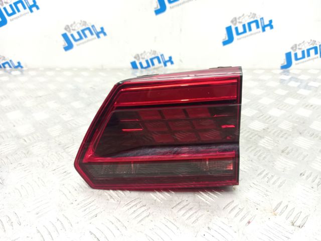 Ліхтар задній правий, внутрішній 3CN945308A VAG