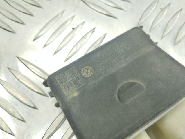 ЕБУ відкриття кришки багажника / двері 3-й (5-й) 3G0962243C VAG