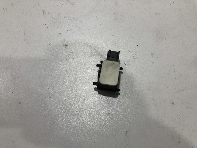Датчик AIRBAG передній 3M5T14B006AD LAND ROVER