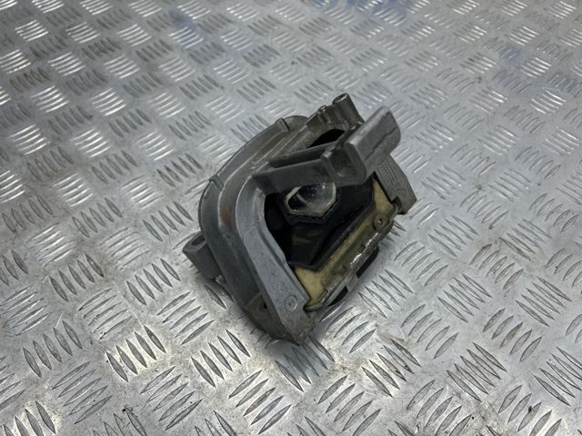 Права подушка мотора 3Q0199262C VAG