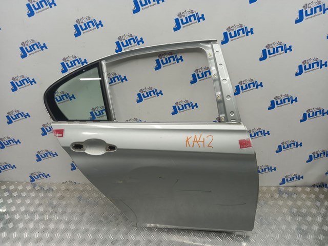 Двері задні, праві 41009628762 BMW