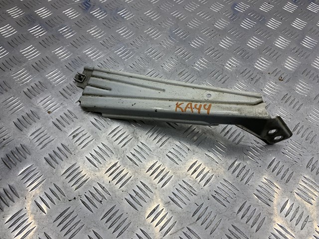 Кронштейн кріплення крила переднього лівого, передній 41357267325 BMW
