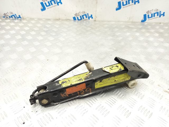 Домкрат автомобільний 4G0011031F VAG