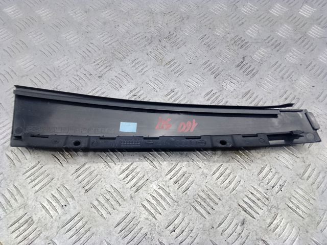 Накладка задньої двері, правої, вертикальна 4G0839902B5FQ VAG