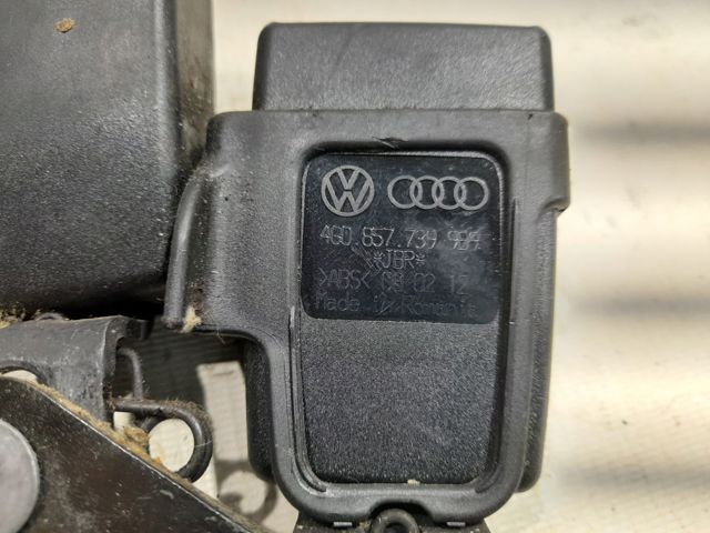 Важіль фіксатора ременя безпеки задній лівий 4G0857739 VAG