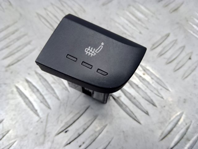 Кнопка включення обігріву сидіння 4G09635645PR VAG