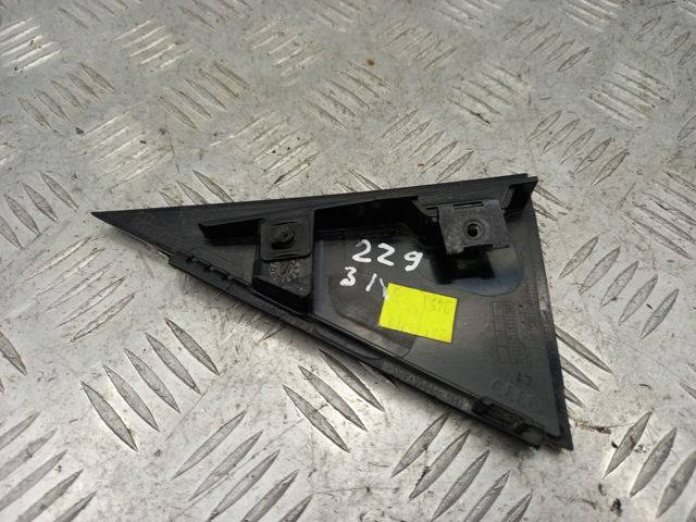 Накладка задньої двері, лівої, вертикальна 4G5853273A5FQ VAG